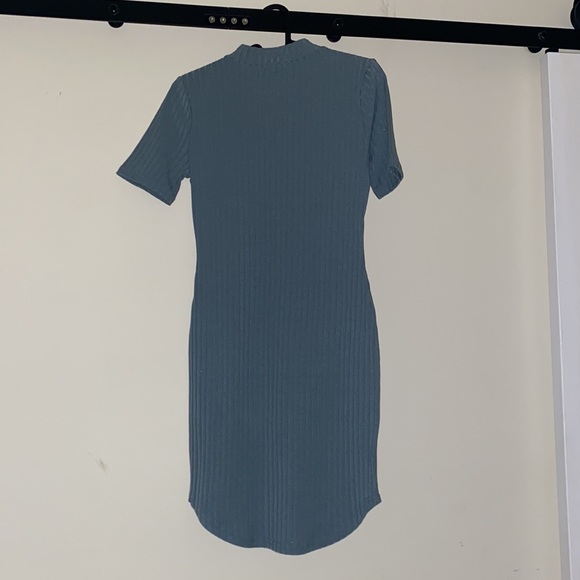 Cute summer spring dusty blue short sleeve dress - Picture 2 of 2